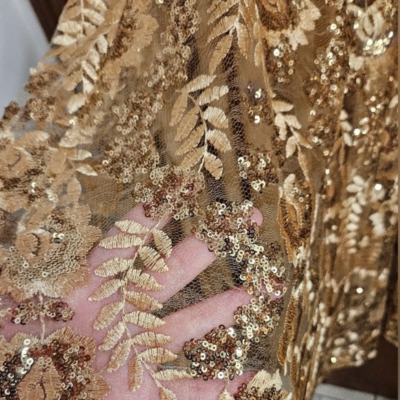 Torrid Gold sequin formal dress - Picture 4 of 9